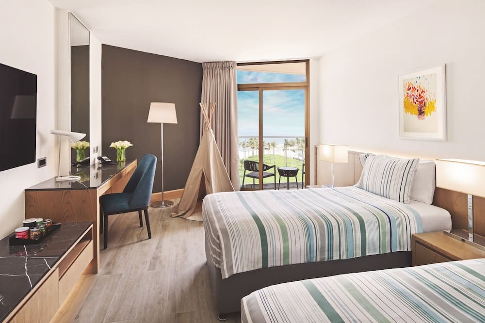 JA Beach Hotel, Dubai - Image 2