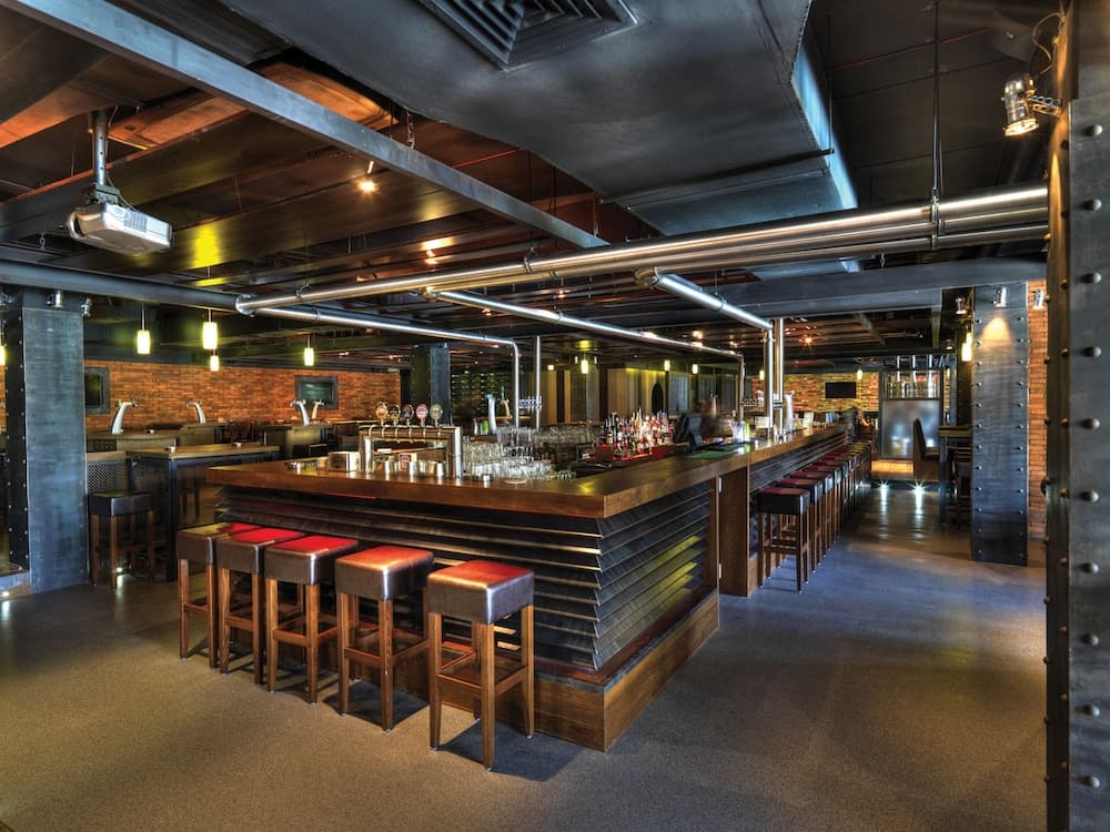 Dubai Marine Beach Resort & Spa - Image 3