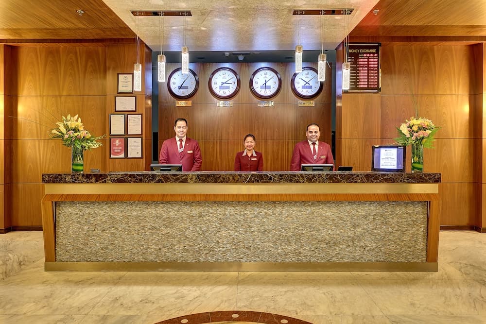 Marina View Hotel Apartments - Image 4