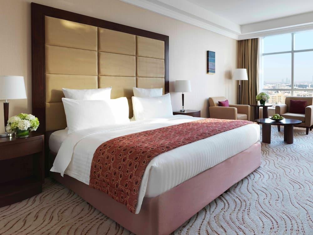 Park Regis Kris Kin Hotel Dubai - Image 5