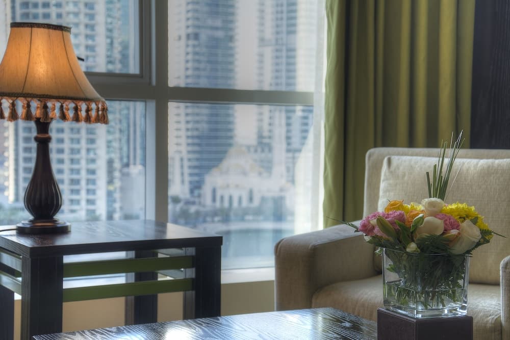 Marina View Hotel Apartments - Image 3