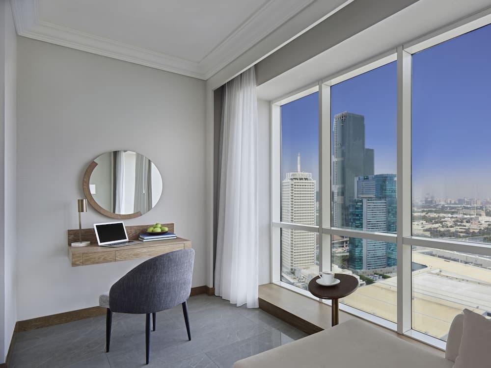 Fairmont Dubai - Image 5